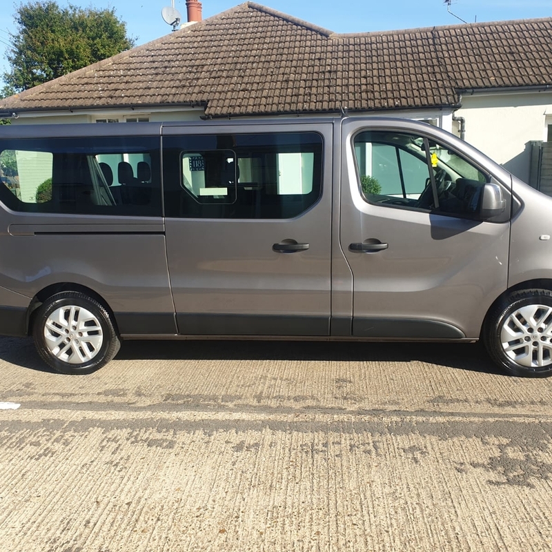 8 Seater Minibus 03