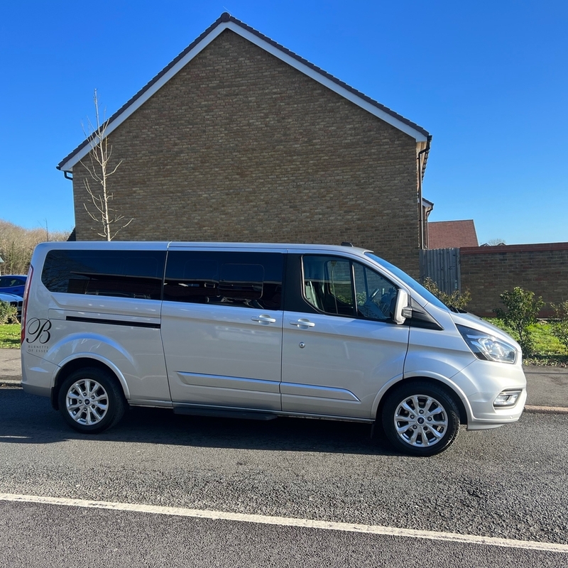 8 Seater Minibus 15